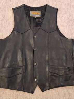 UNIK Black Leather Snap-Front Men's Vest